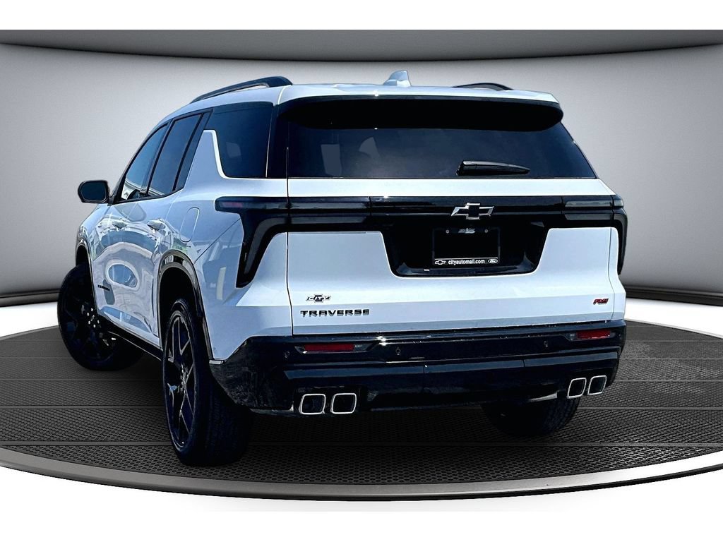 New 2026 Chevrolet Traverse RS w/ LPO, Floor Liner Package FWD image 4