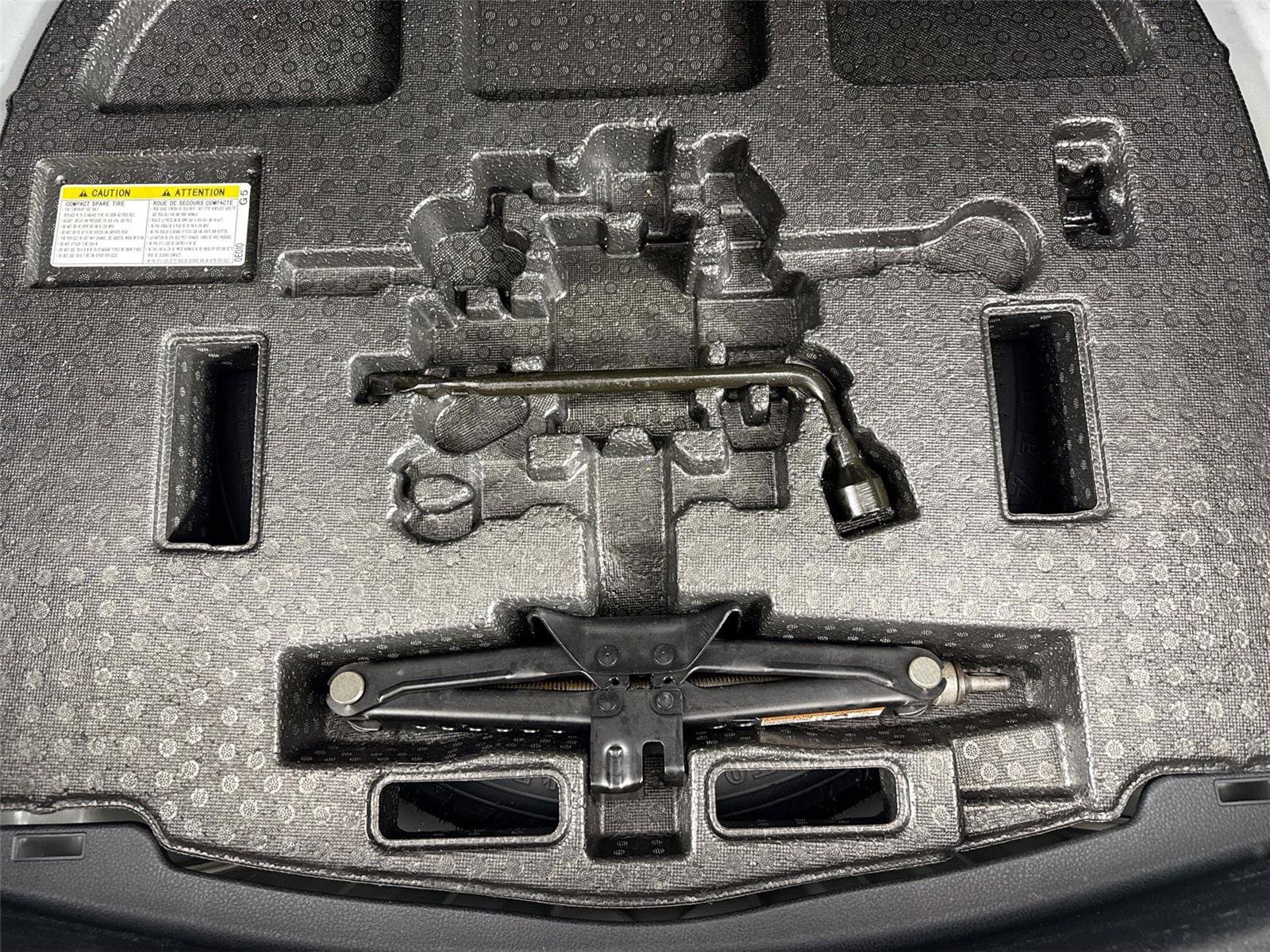 Certified 2023 Toyota Camry SE FWD image 34