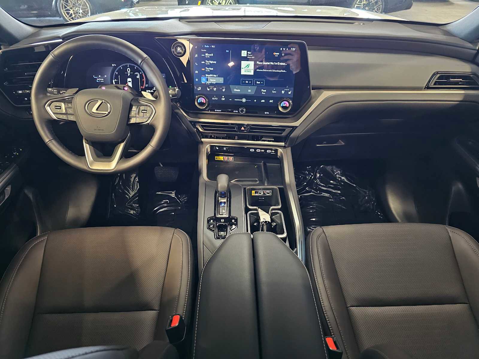 Used 2026 Lexus TX 350 AWD w/ Technology Package image 10