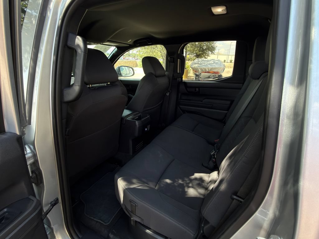 Used 2025 Toyota Tacoma SR AWD/4WD image 21