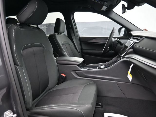 New 2026 Jeep Grand Cherokee Laredo X image 25