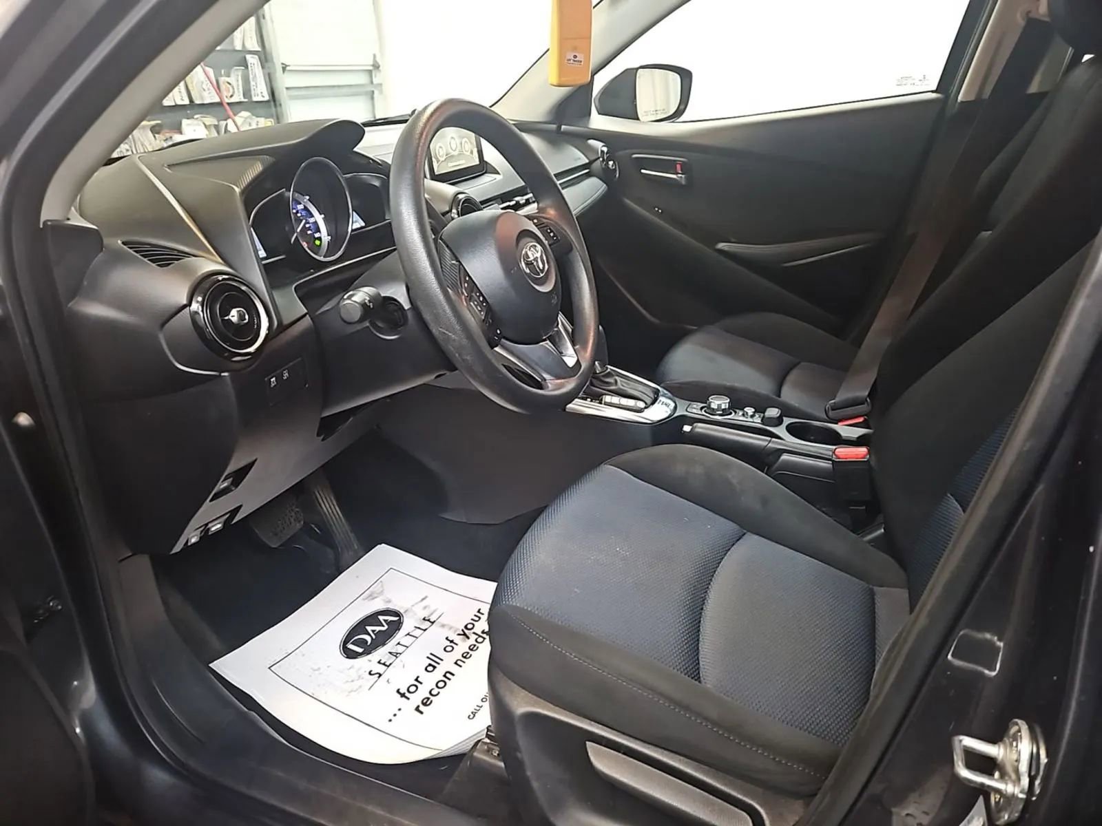 Used 2017 Toyota Yaris iA FWD image 5