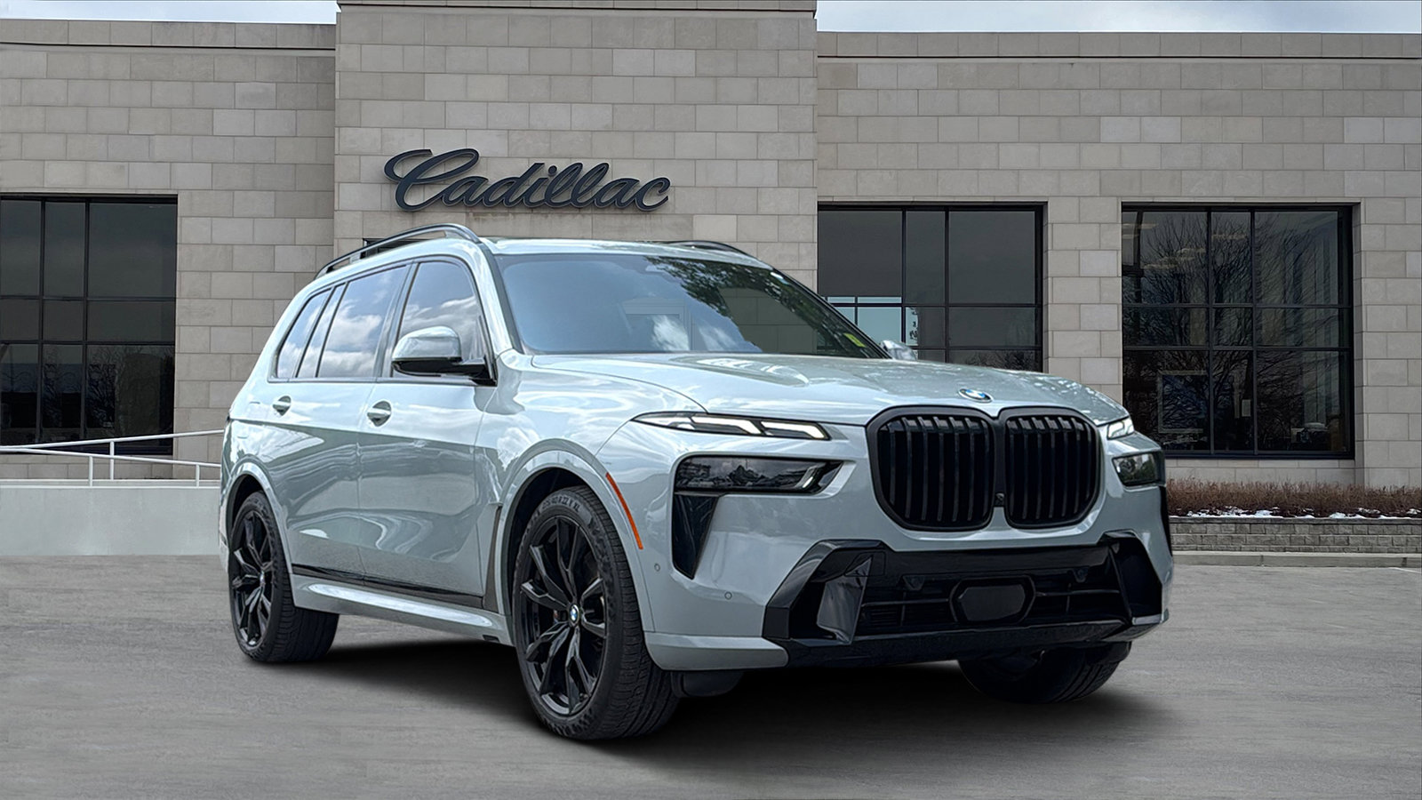 Used 2024 BMW X7 xDrive40i w/ Executive Package AWD/4WD video 1