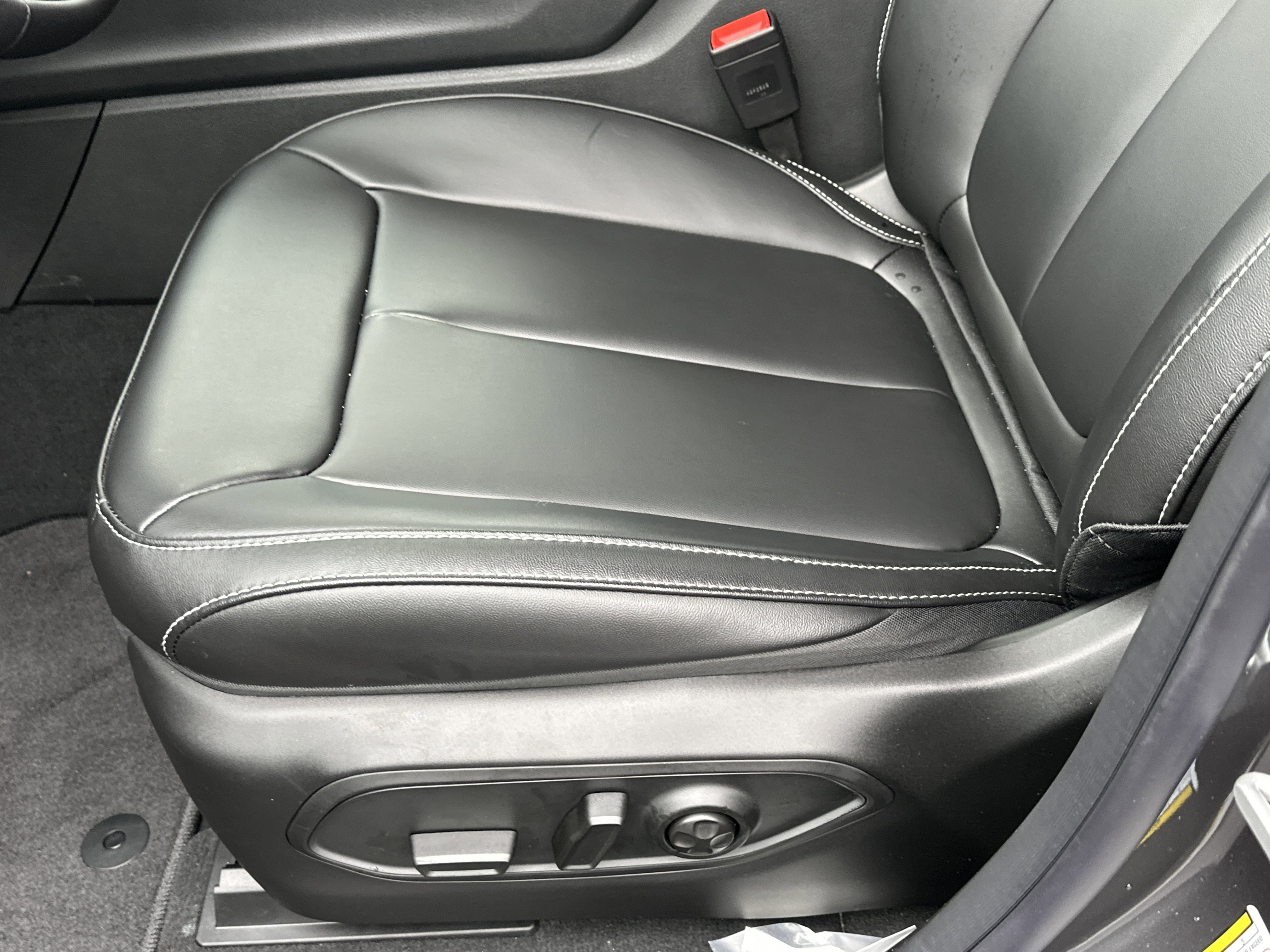 New 2026 Jeep Grand Cherokee Limited w/ Limited Altitude Package image 30