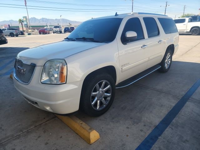 Used 2013 GMC Yukon XL Denali image 5