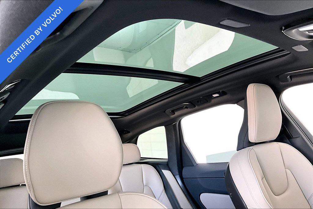 Certified 2026 Volvo XC60 B5 Plus AWD/4WD image 21