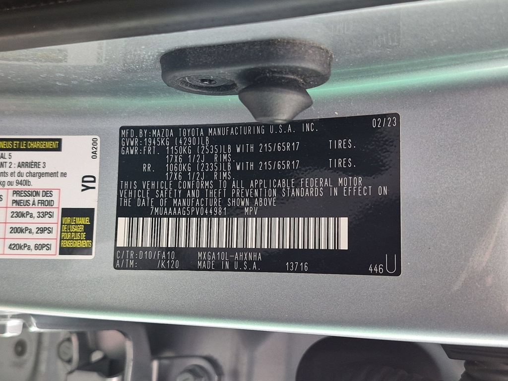 Used 2023 Toyota Corolla Cross L FWD image 40