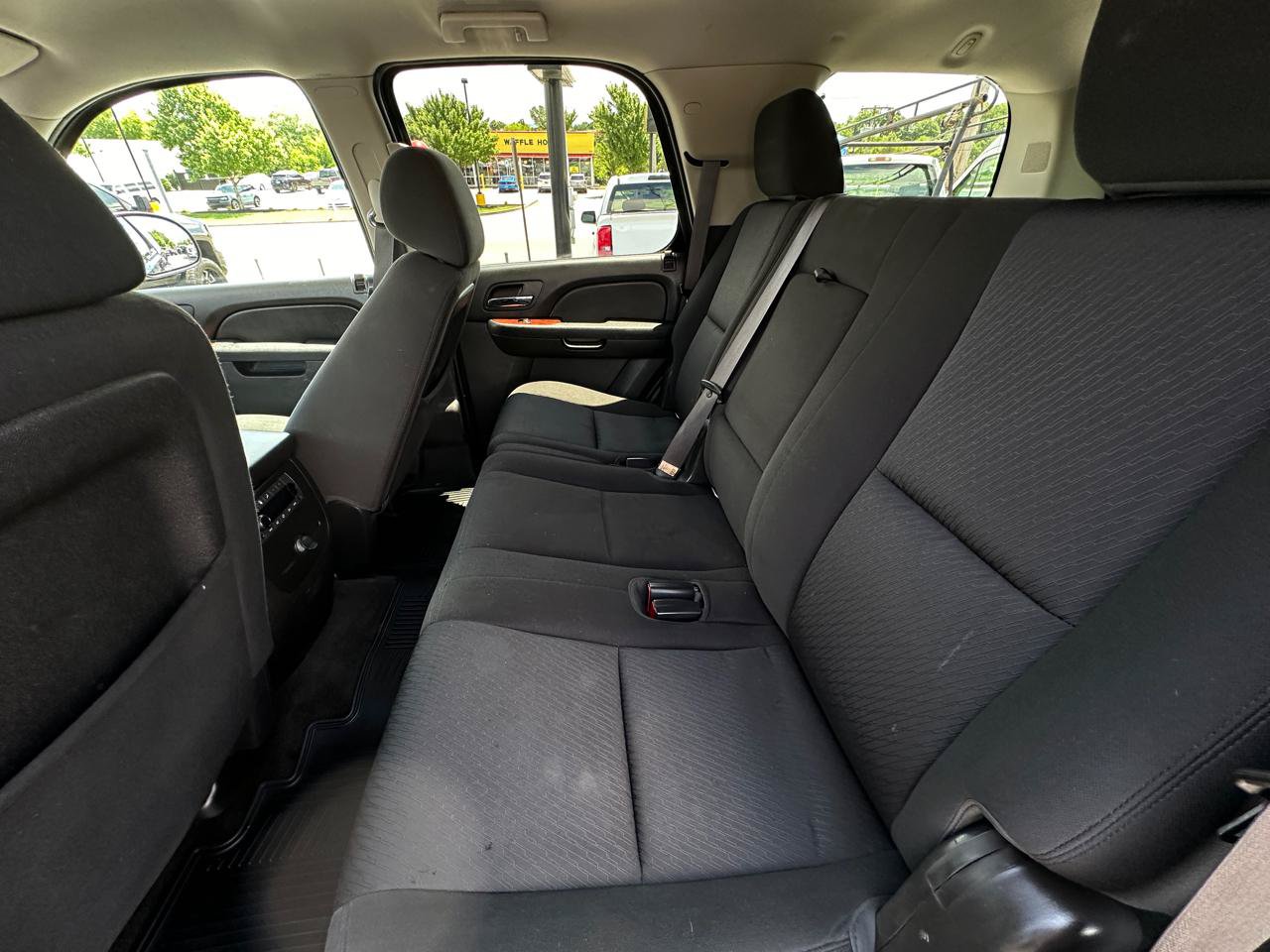 Used 2014 Chevrolet Tahoe LS w/ All-Star Edition AWD/4WD image 9