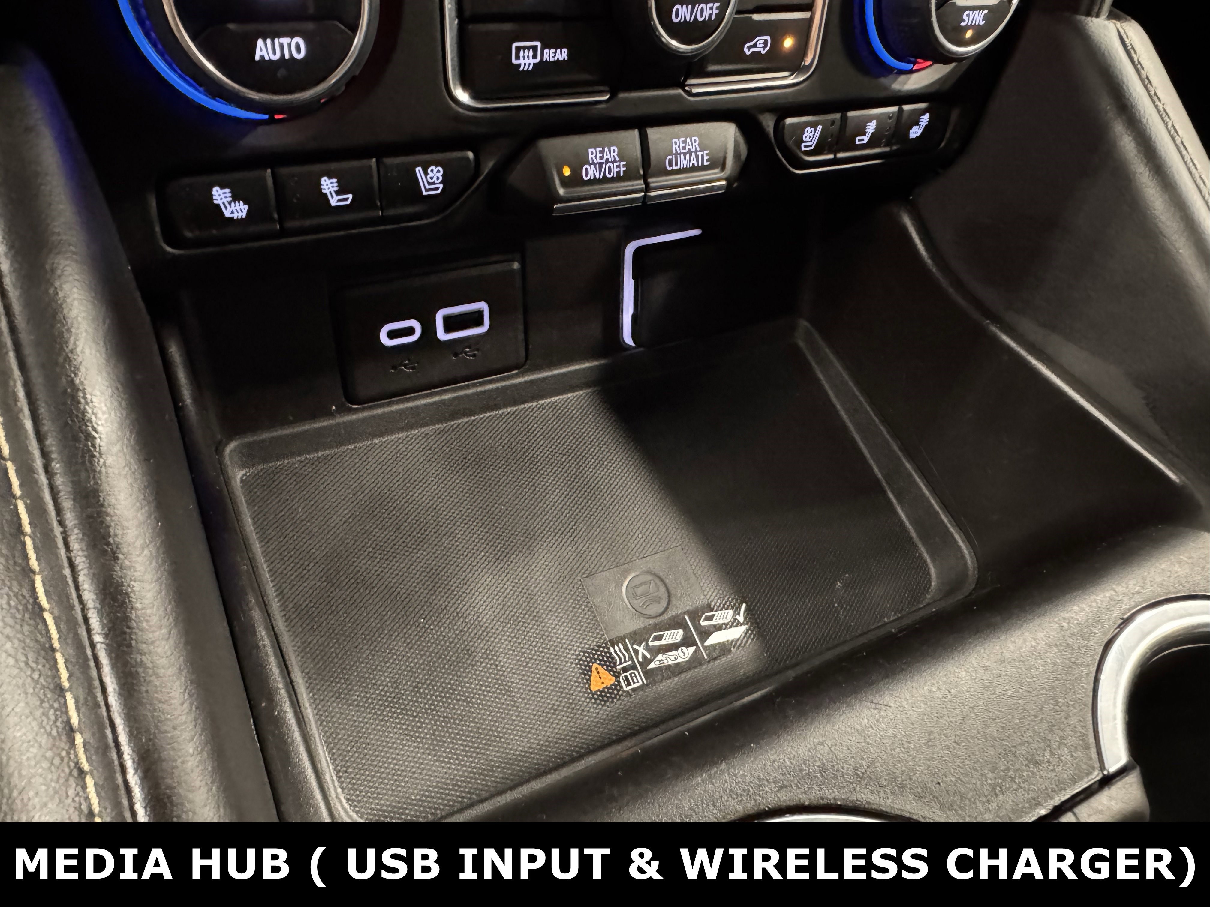 Used 2023 Chevrolet Tahoe Premier RWD image 8