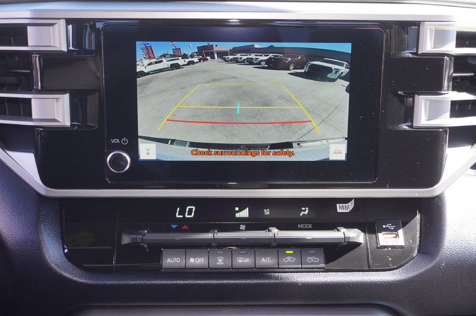 Certified 2025 Toyota Tundra SR5 w/ SR5 Convenience Package RWD image 16
