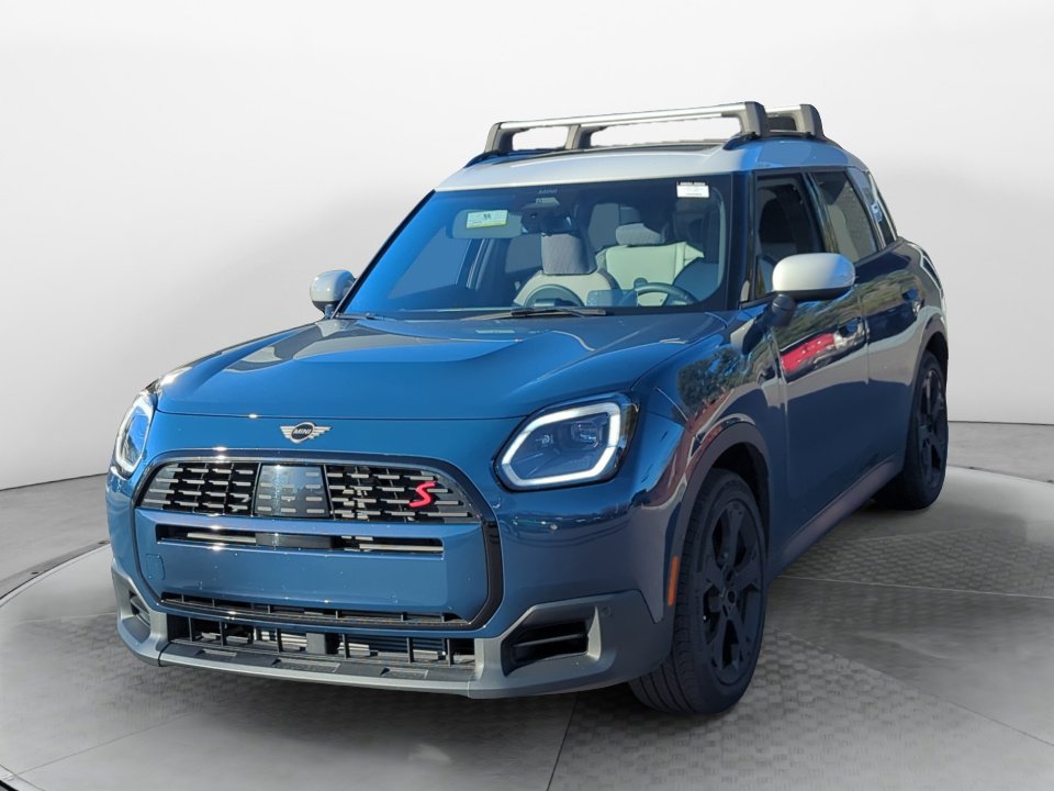 Certified 2025 MINI Cooper Countryman S image 3