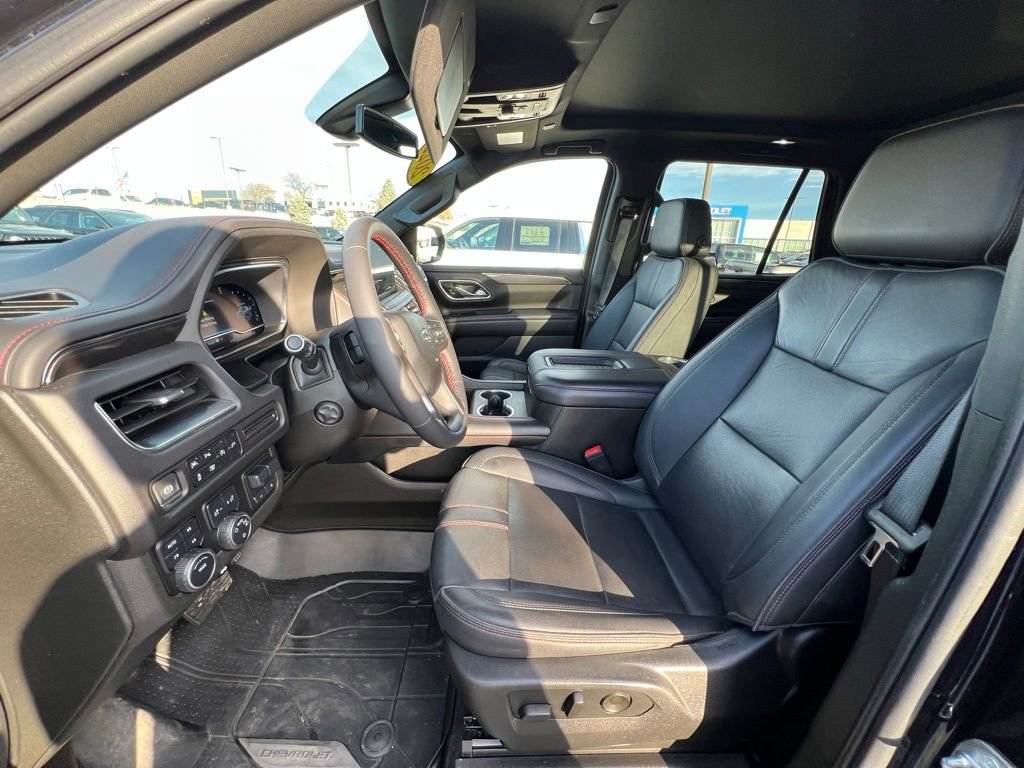 Used 2022 Chevrolet Tahoe RST w/ Luxury Package image 14