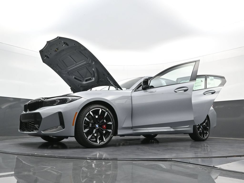 New 2026 BMW 330i xDrive Sedan w/ M Sport Package AWD/4WD image 40