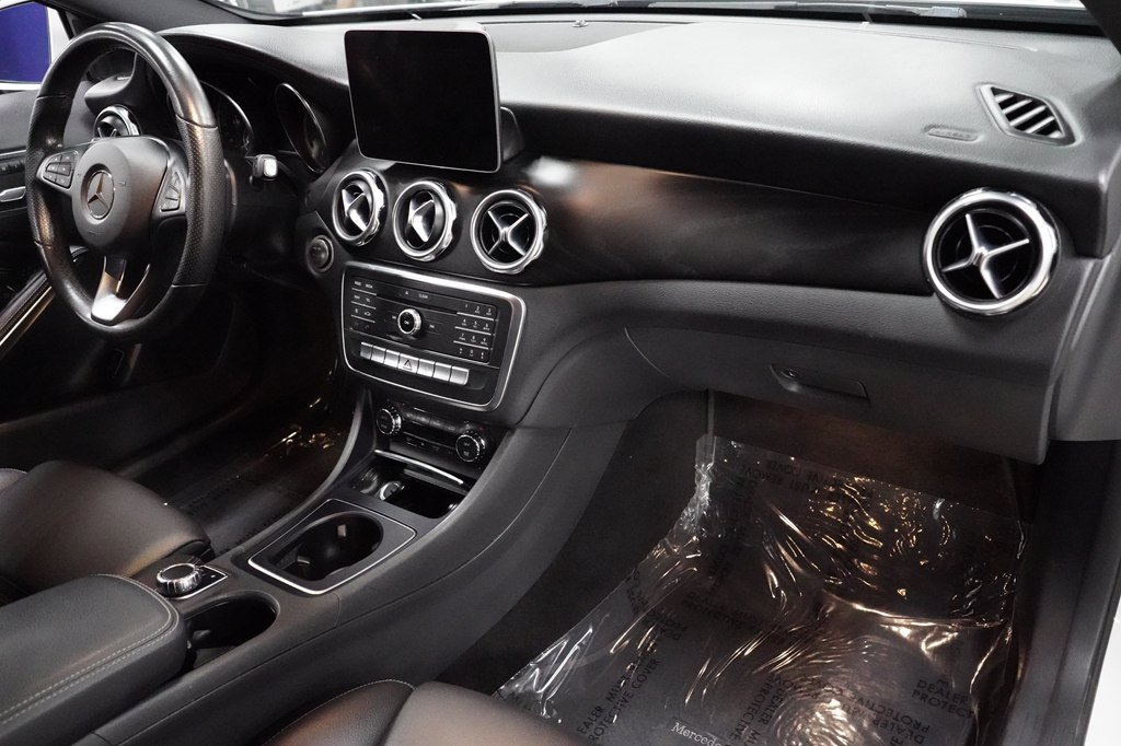 Used 2019 Mercedes-Benz GLA 250 w/ Convenience Package image 30