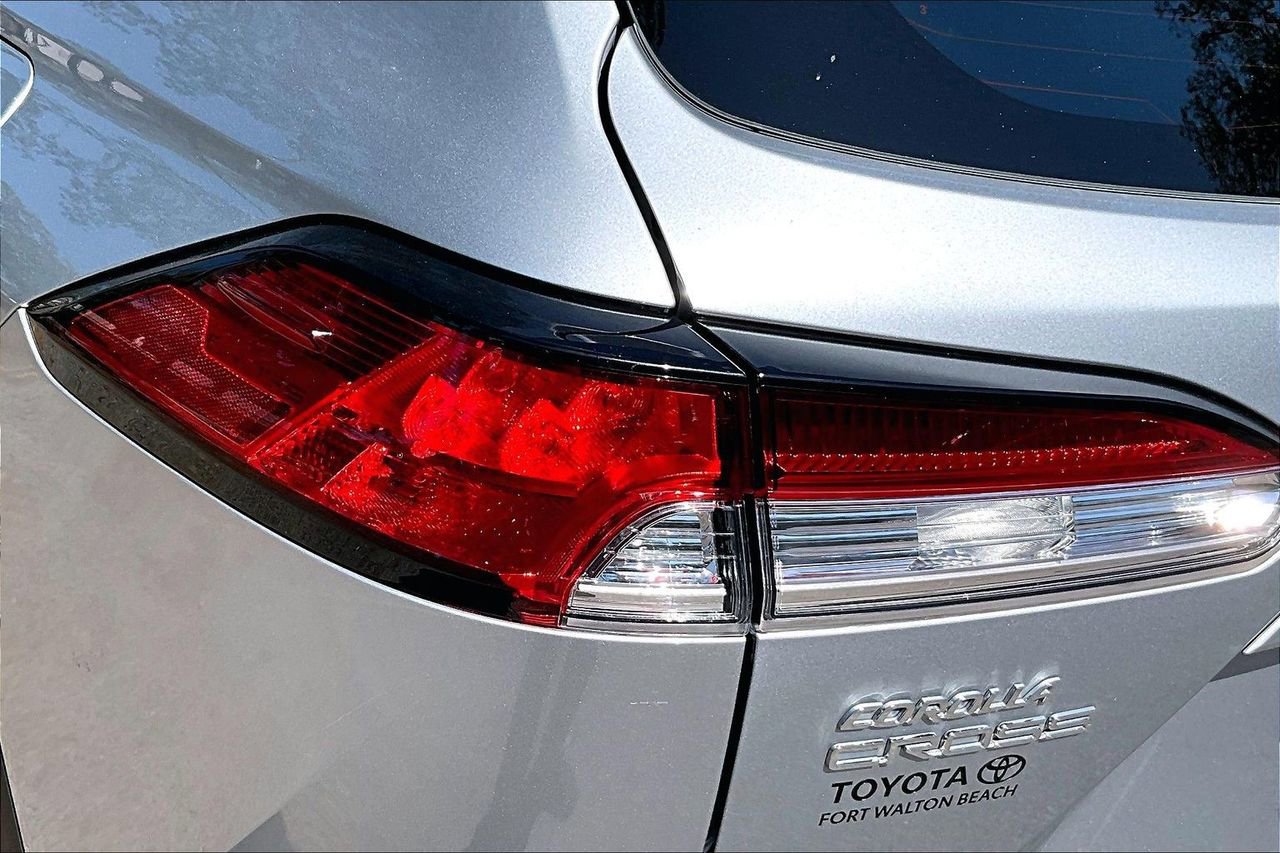 Used 2023 Toyota Corolla Cross L image 20