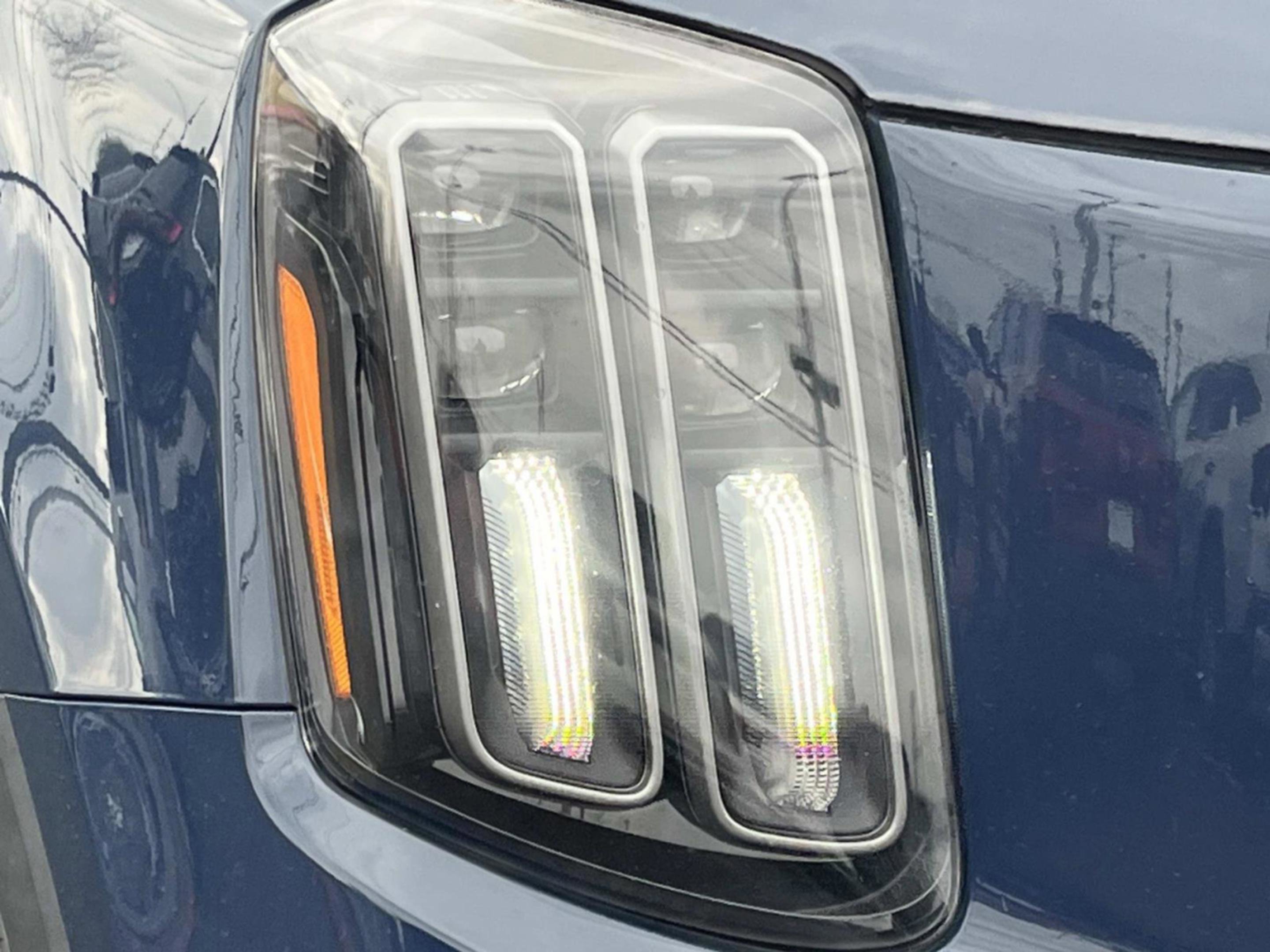 Used 2023 Kia Telluride SX X-Line image 9