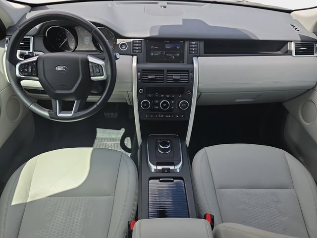Used 2019 Land Rover Discovery Sport SE image 10