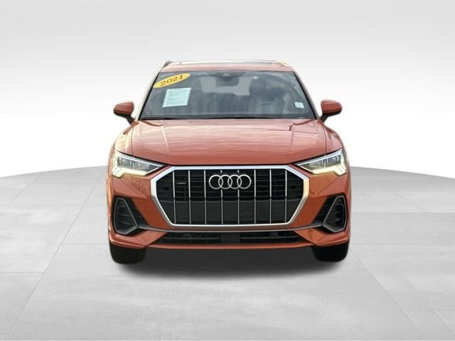 Used 2021 Audi Q3 2.0T Premium Plus w/ Premium Plus Package image 9