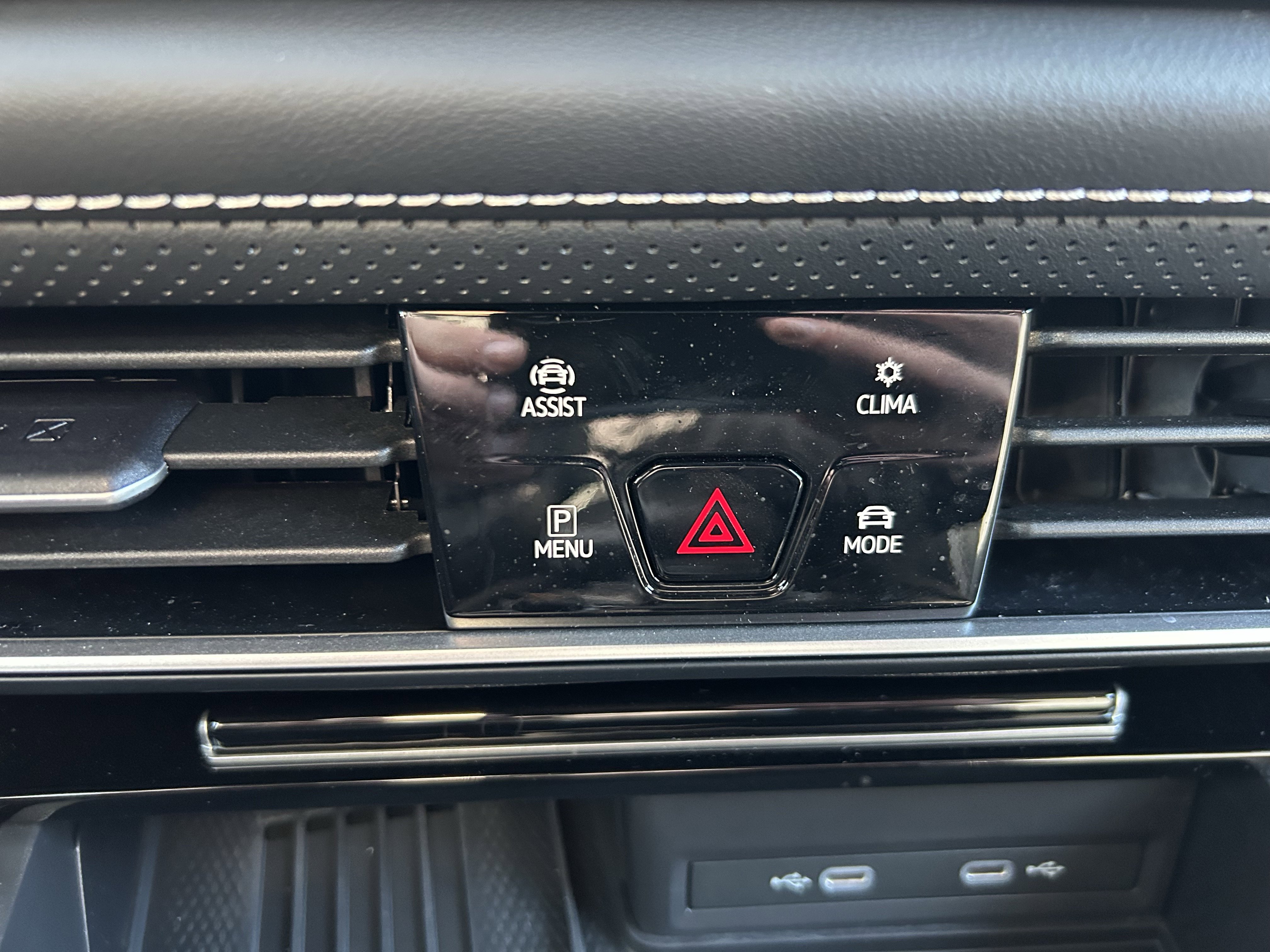 New 2026 Volkswagen Atlas Cross Sport SEL Premium R-Line image 15