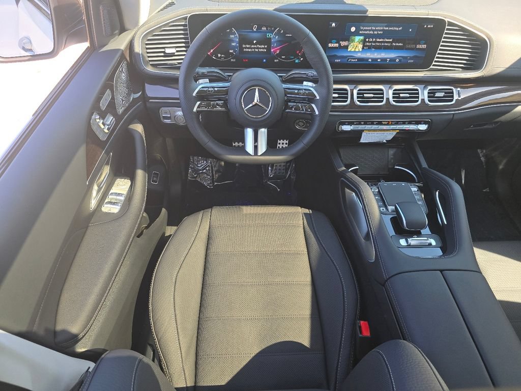 New 2026 Mercedes-Benz GLS 450 4MATIC image 26