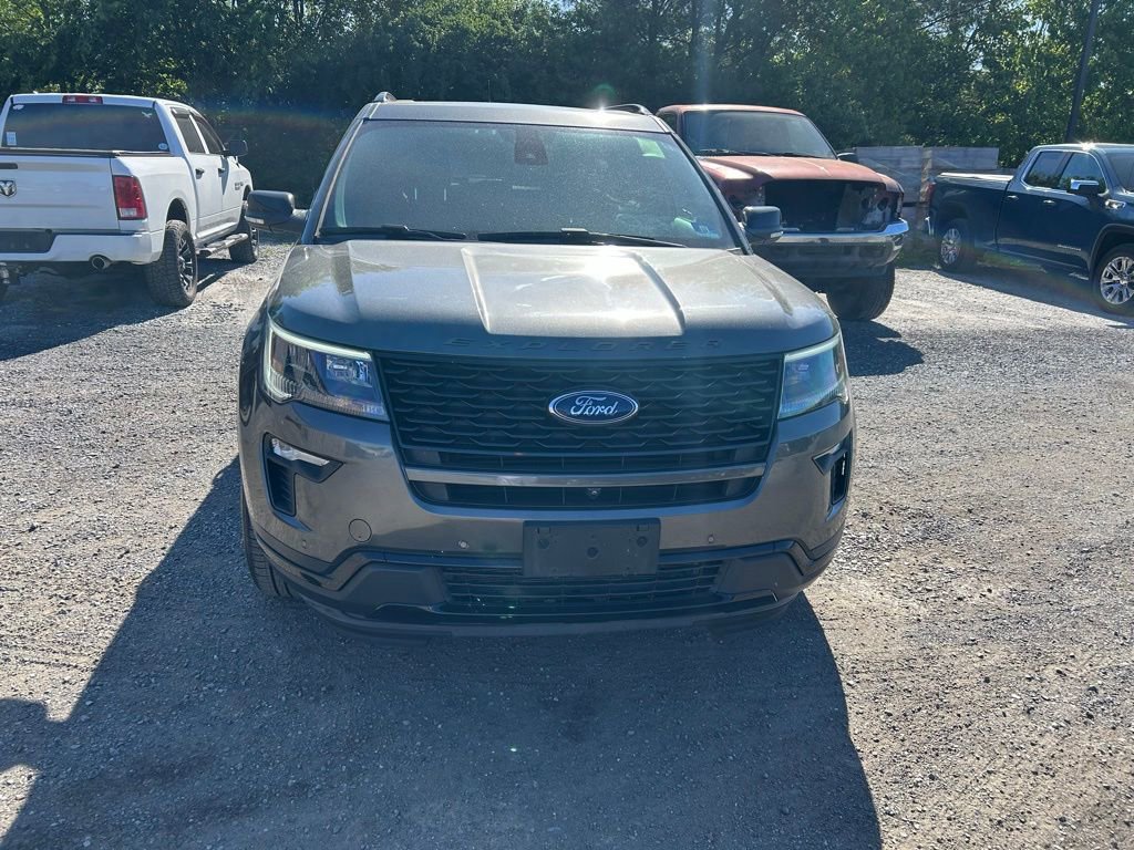 Used 2018 Ford Explorer Sport w/ Equipment Group 401A AWD/4WD image 17