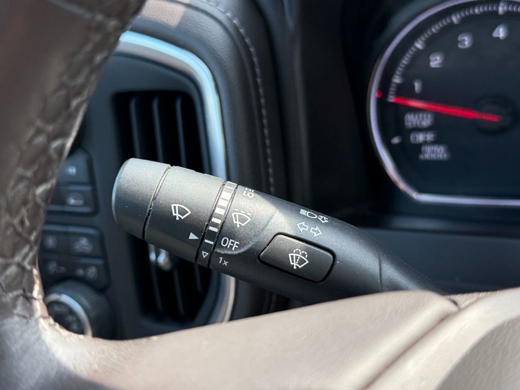 Used 2020 Chevrolet Silverado 1500 RST w/ All-Star Edition image 28