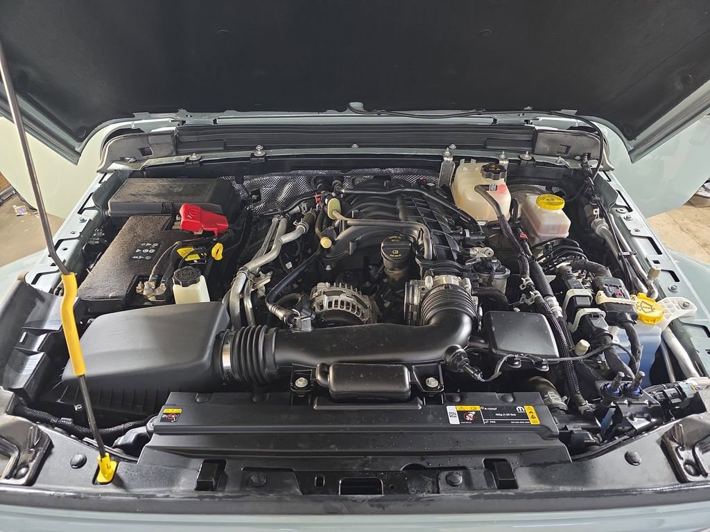 Used 2024 Jeep Wrangler Sahara w/ Safety Group image 28