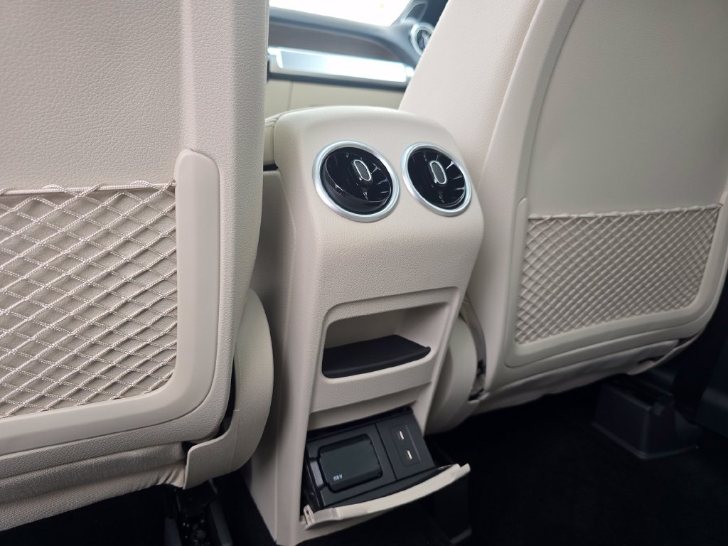 New 2026 Mercedes-Benz GLB 250 4MATIC image 24