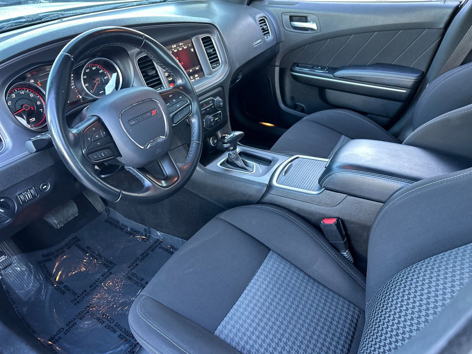 Used 2023 Dodge Charger GT image 9