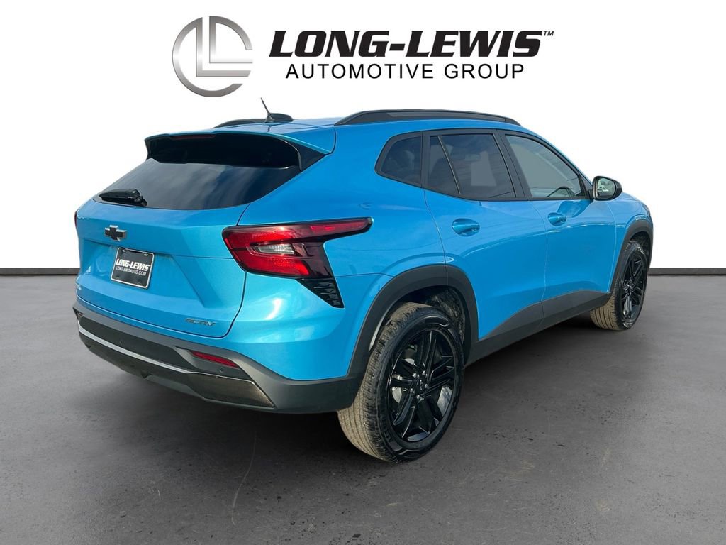 Used 2025 Chevrolet Trax ACTIV w/ Driver Confidence Package image 7