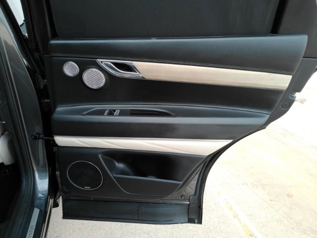 Used 2023 Genesis GV80 2.5T w/ Advanced Package image 28