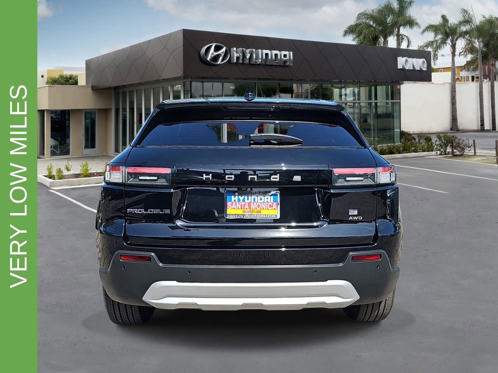 Used 2025 Honda Prologue EX image 4