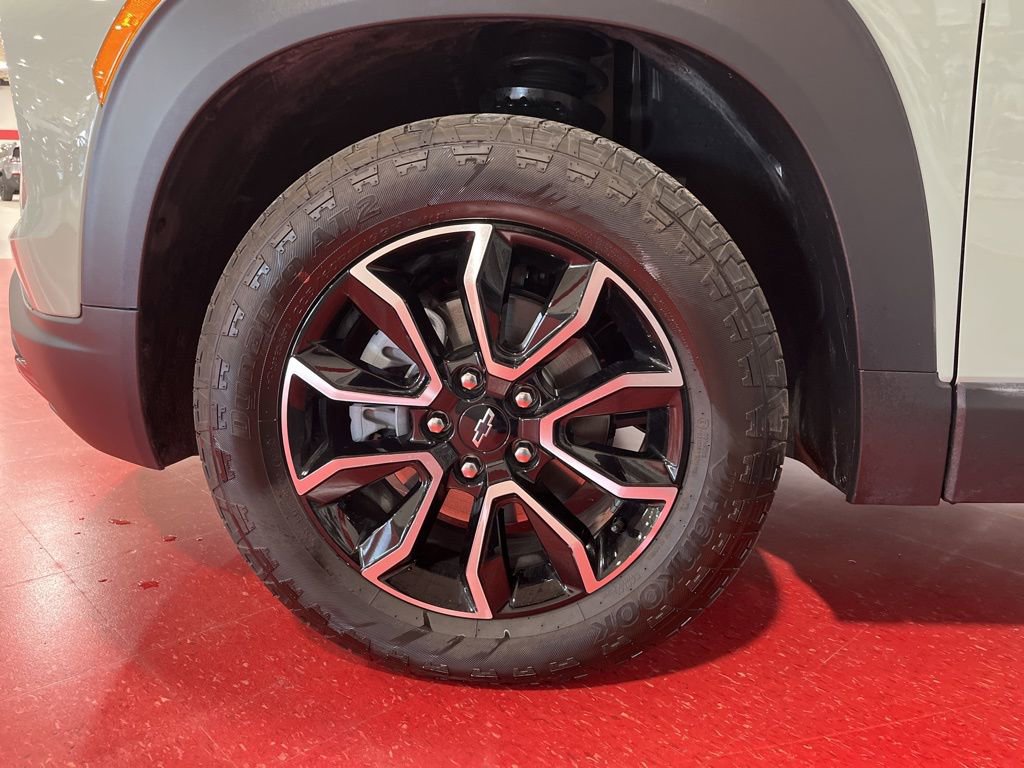 Used 2026 Chevrolet TrailBlazer ACTIV w/ Convenience Package image 9