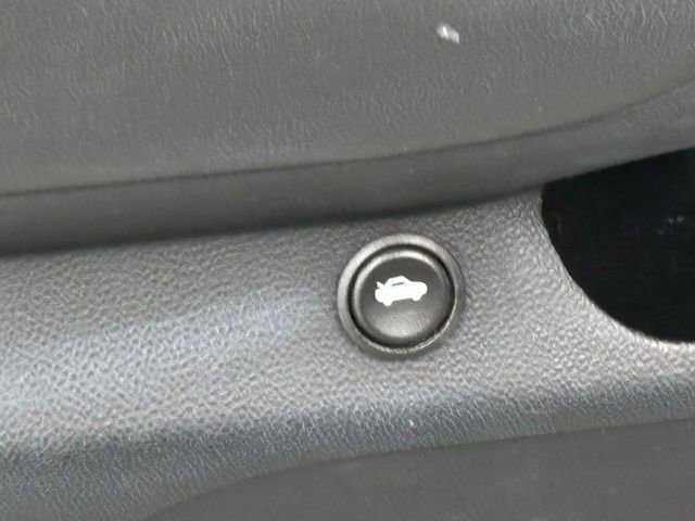 Used 2015 Chevrolet Camaro LS RWD image 9