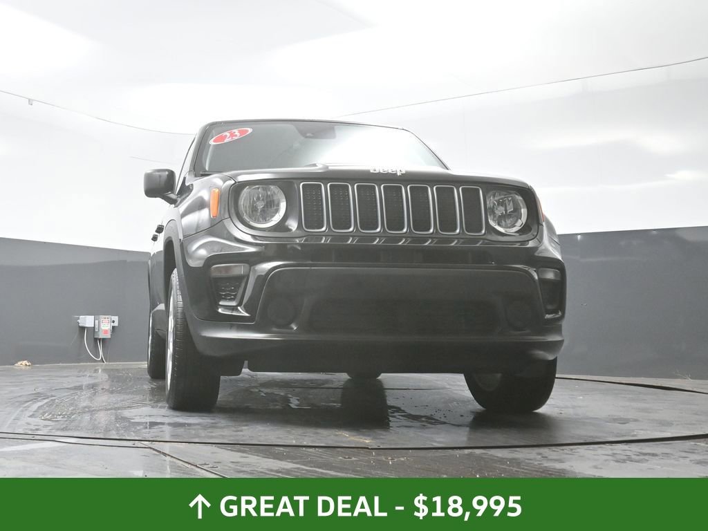 Used 2023 Jeep Renegade Latitude AWD/4WD image 51