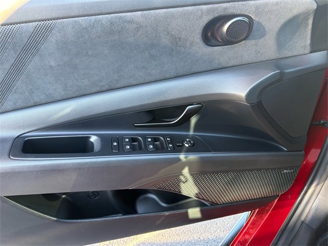 Used 2024 Hyundai Elantra N image 18