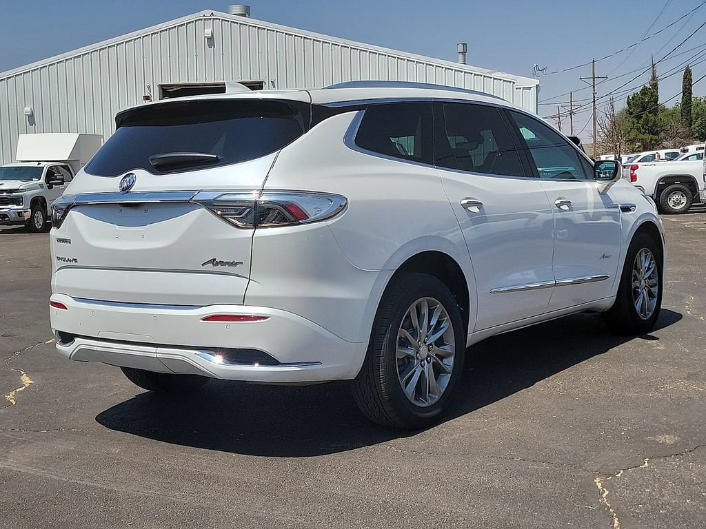 Used 2022 Buick Enclave Avenir FWD image 4