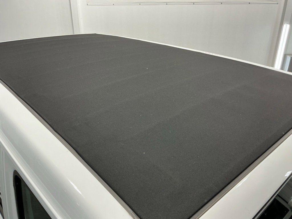 Used 2022 Jeep Wrangler Unlimited Sahara w/ Cold Weather Group image 8