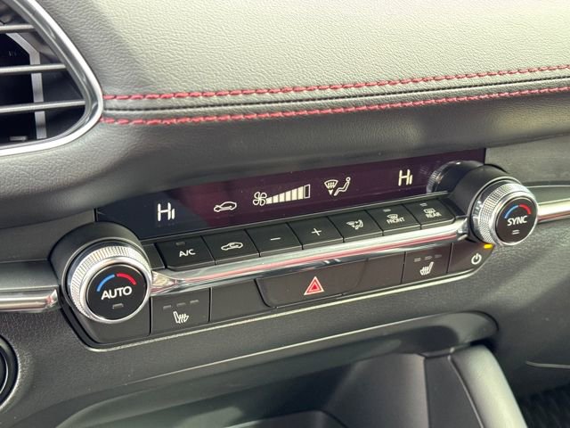 New 2026 MAZDA MAZDA3 Carbon image 20