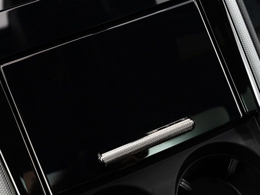 Used 2024 Porsche Panamera 4 image 34