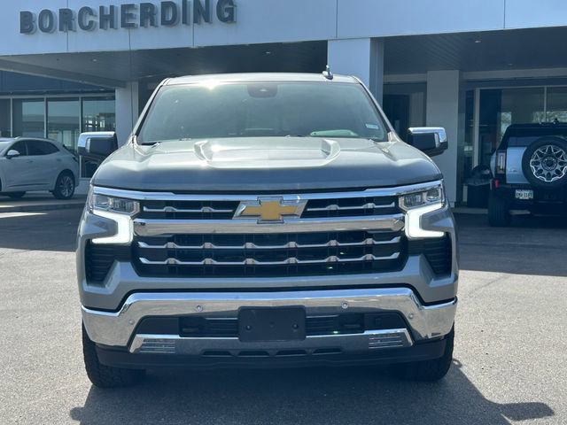 Used 2024 Chevrolet Silverado 1500 LTZ w/ LTZ Convenience Package II AWD/4WD image 2