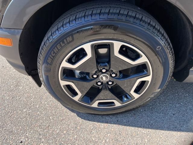 Used 2024 Ford Bronco Sport Outer Banks w/ Tech Package image 10