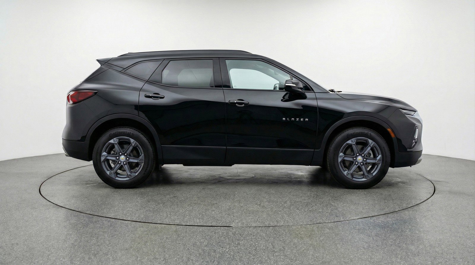 Used 2025 Chevrolet Blazer LT image 11