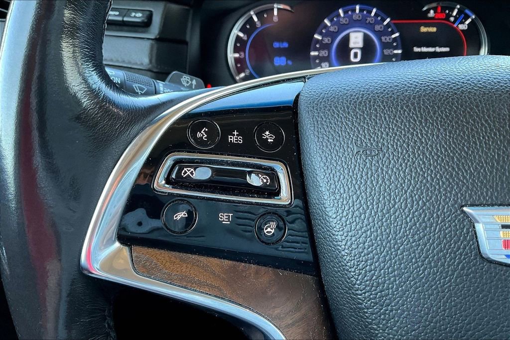 Used 2020 Cadillac Escalade Premium Luxury image 20