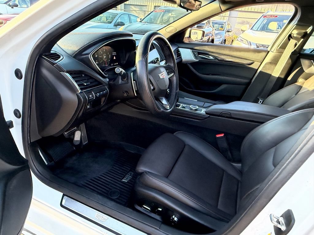 Used 2022 Cadillac CT5 Sport w/ Parking Package AWD/4WD image 11