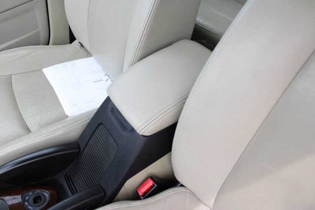 Used 2011 Saab 9-3 Aero AWD/4WD image 19