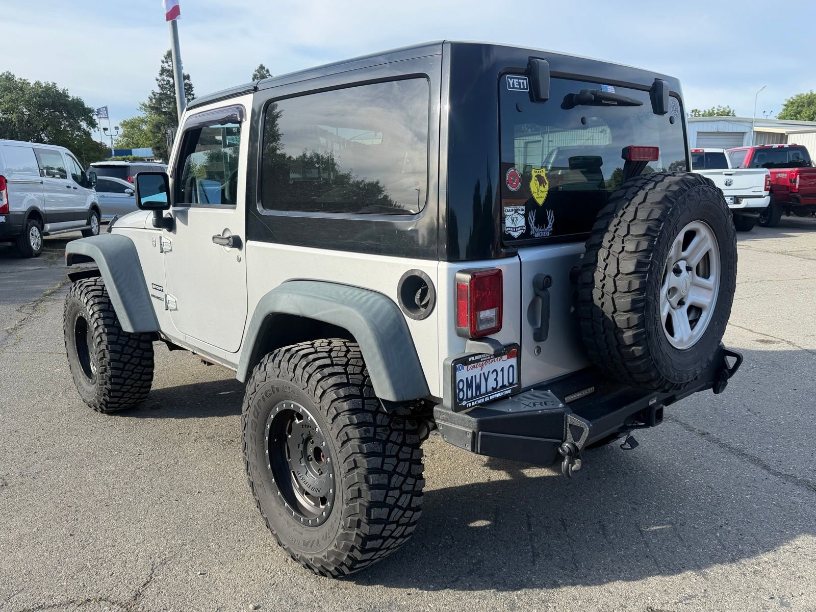 Used 2010 Jeep Wrangler Sport AWD/4WD image 2