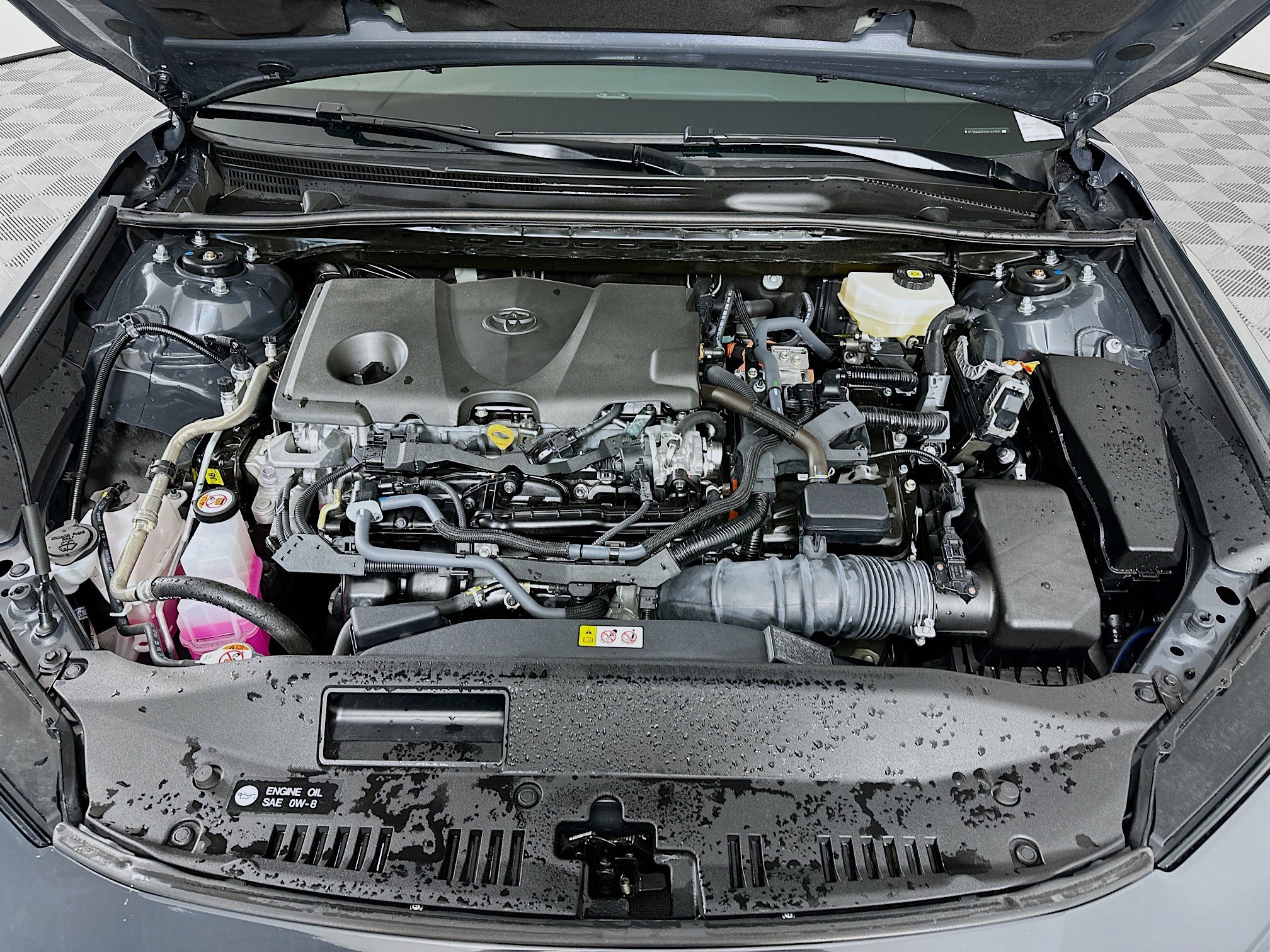 Used 2025 Toyota Camry SE image 33