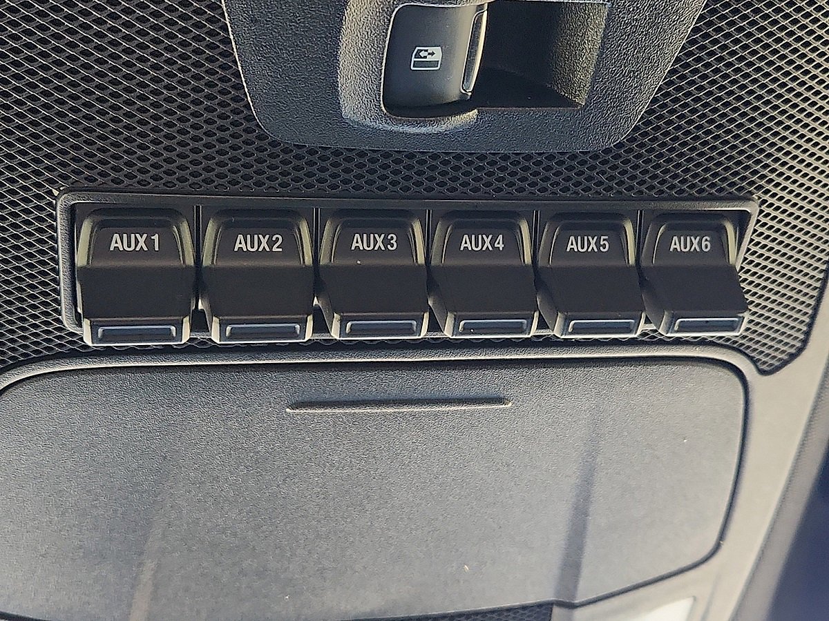 Used 2020 Ford F150 Raptor w/ Equipment Group 801A Mid image 10