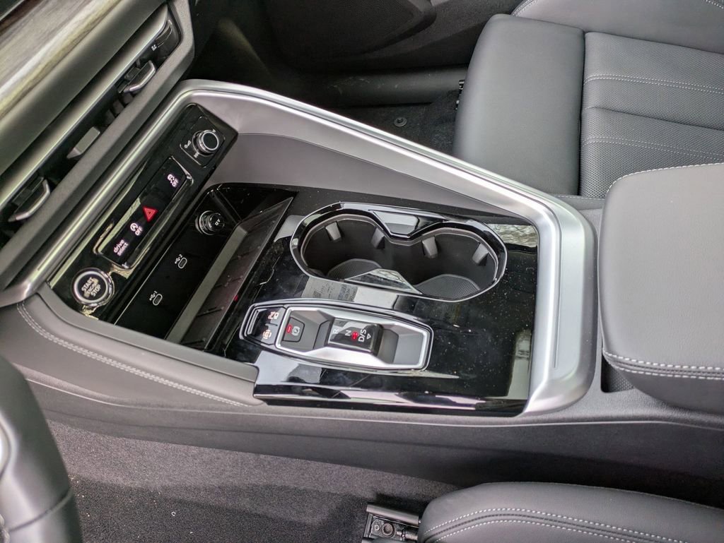 New 2025 Audi Q5 Premium Plus image 14